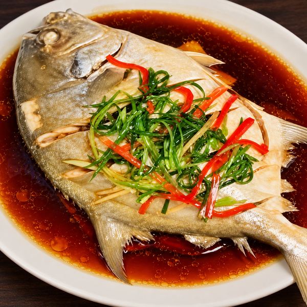 Steamed Golden Pomfret